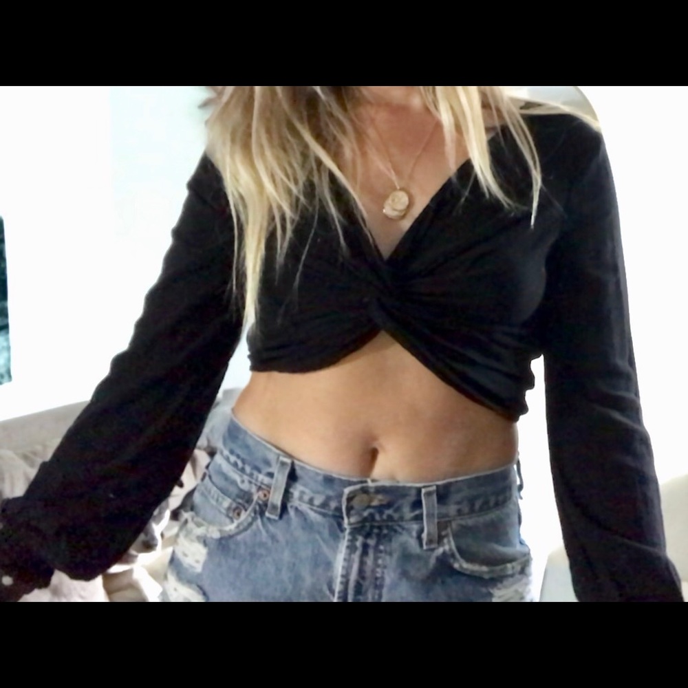 Urban outfitters cropped long sleeve shirt